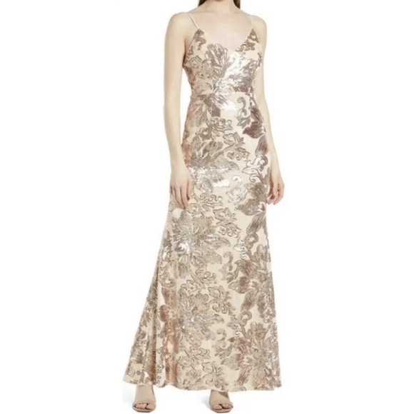 Blush sequin mermaid gown - Picture 1 of 16